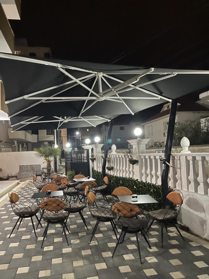 Hotel Vila Dedej Durrës Zewnętrze zdjęcie