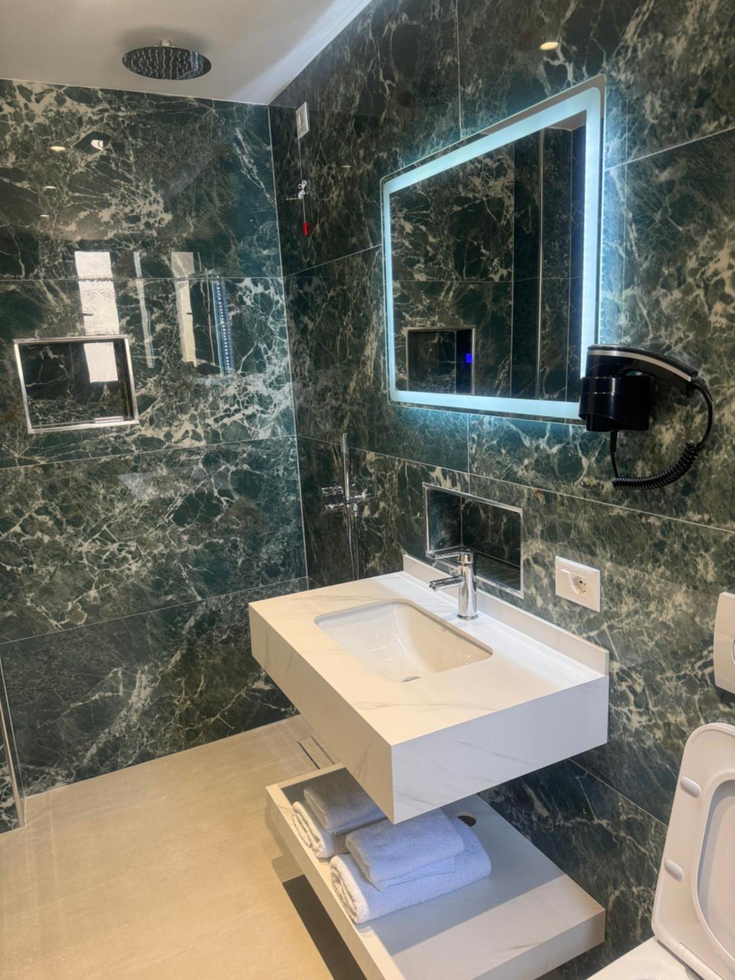 Hotel Vila Dedej Durrës Zewnętrze zdjęcie