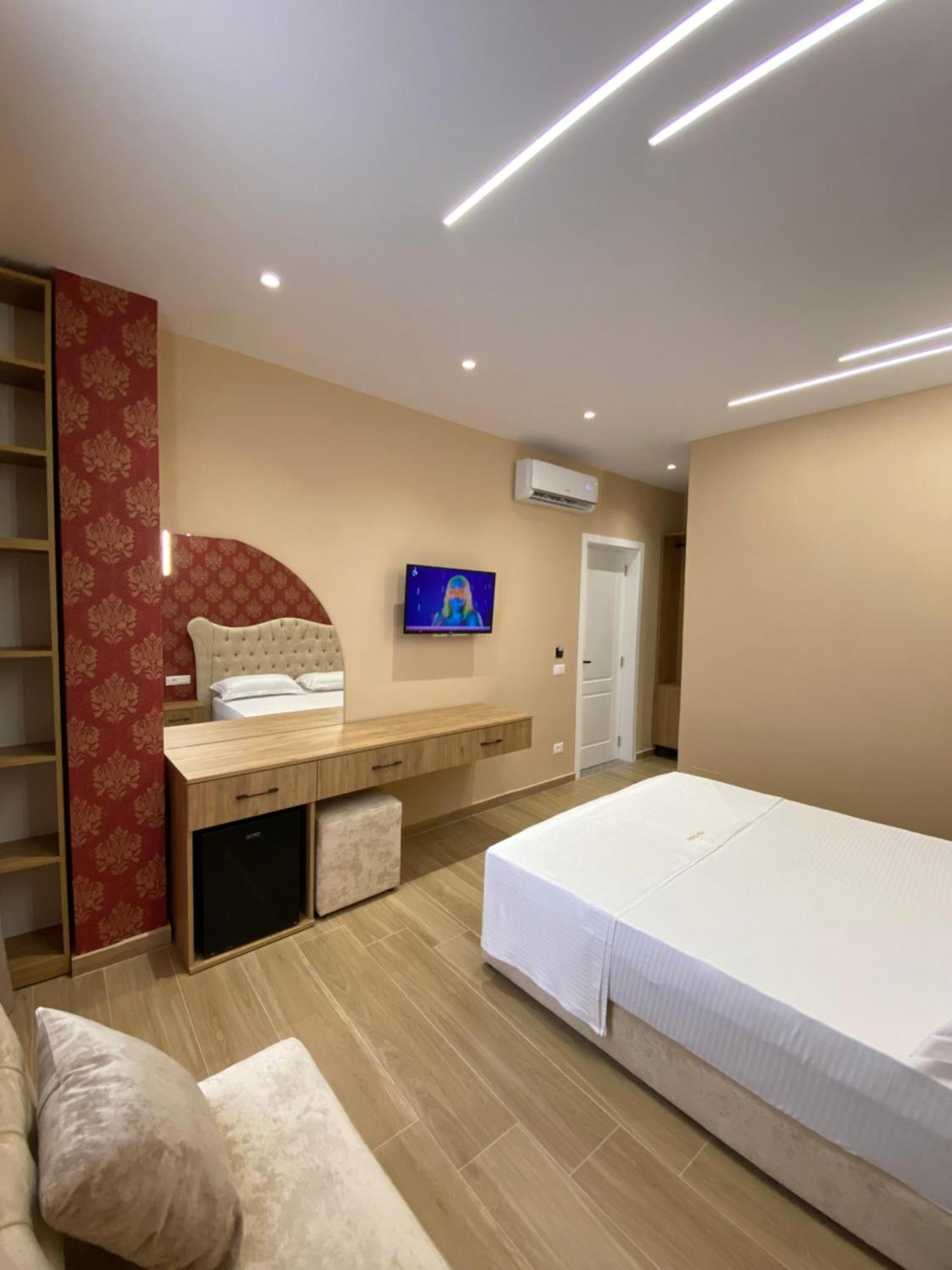 Hotel Vila Dedej Durrës Zewnętrze zdjęcie